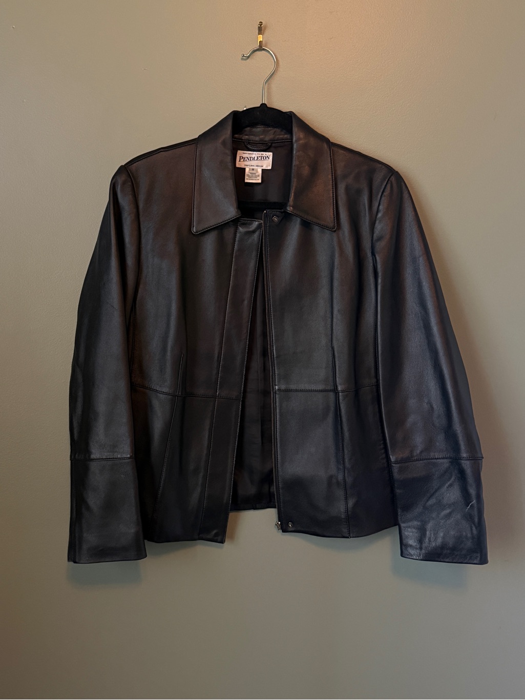 Vintage Pendleton Black Leather Zip-Front Jacket - Size M